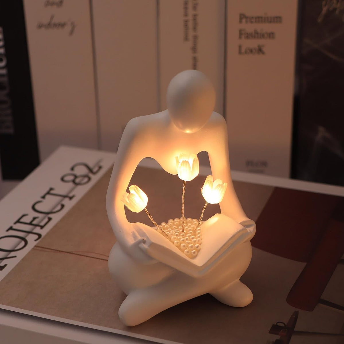 Reading Sculptures Tulip Lamp.Thinker Statue Figurine Battery Powered Night Light
